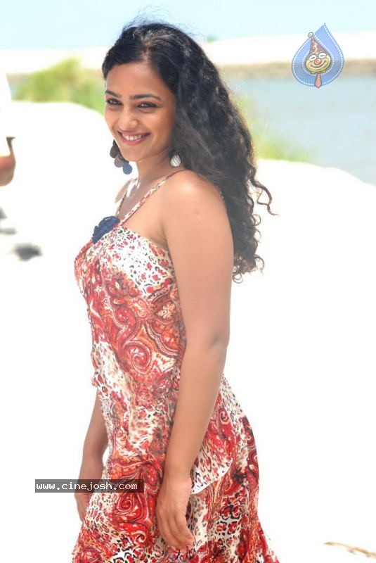 Nithya Menon New Stills - 121 / 178 photos