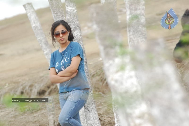 Nithya Menon New Stills - 133 / 178 photos