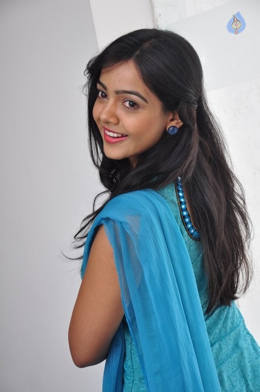 Nithya Shetty New Photos - 20 / 38 photos