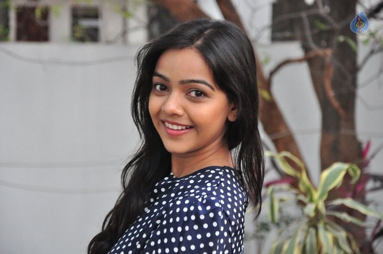 Nithya Shetty New Pics - 38 / 40 photos