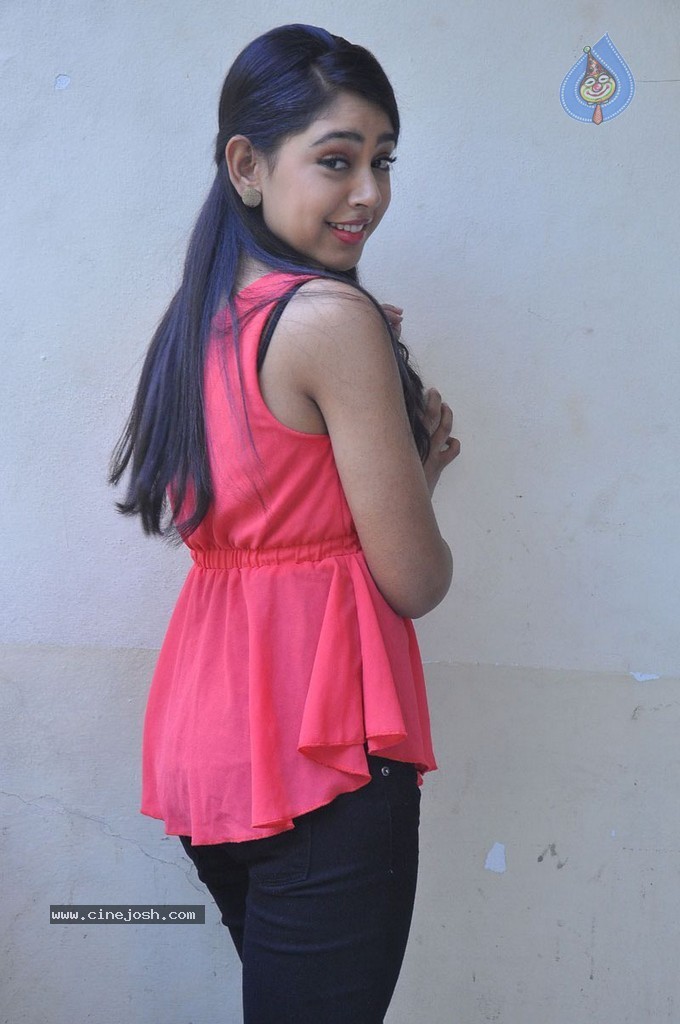 Niti Taylor Stills - 21 / 71 photos