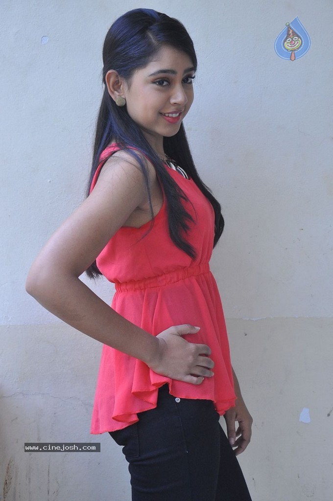 Niti Taylor Stills - 57 / 71 photos