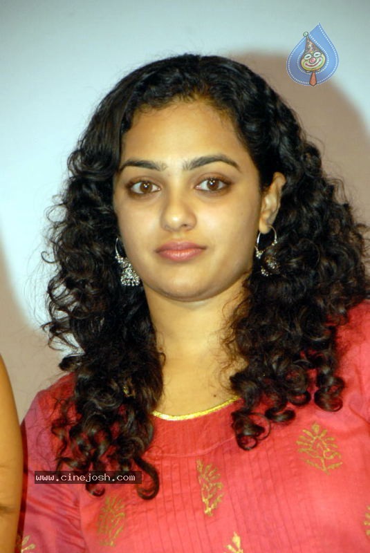 Nitya Menon Gallery - 12 / 37 photos