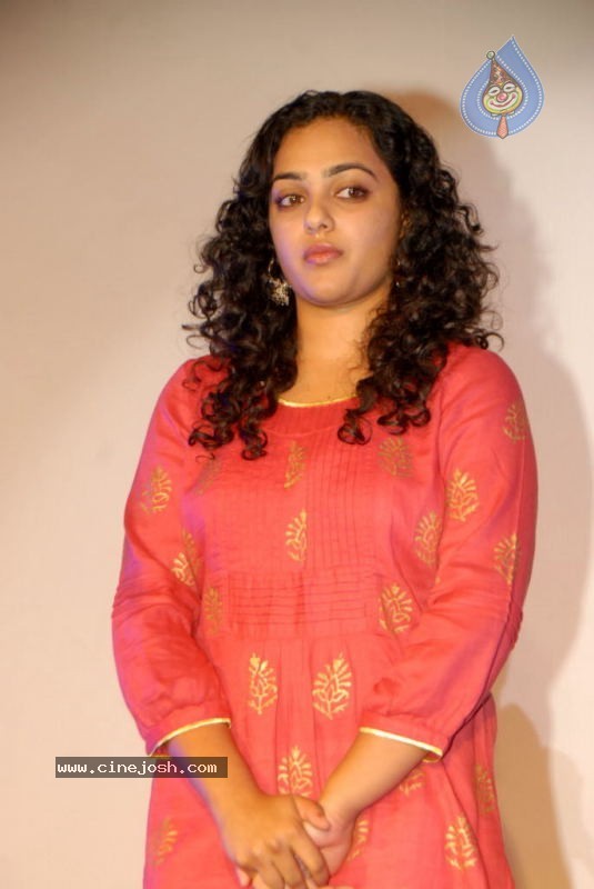 Nitya Menon Gallery - 16 / 37 photos