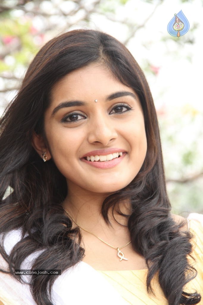 Niveda Thomas Stills - 4 / 56 photos