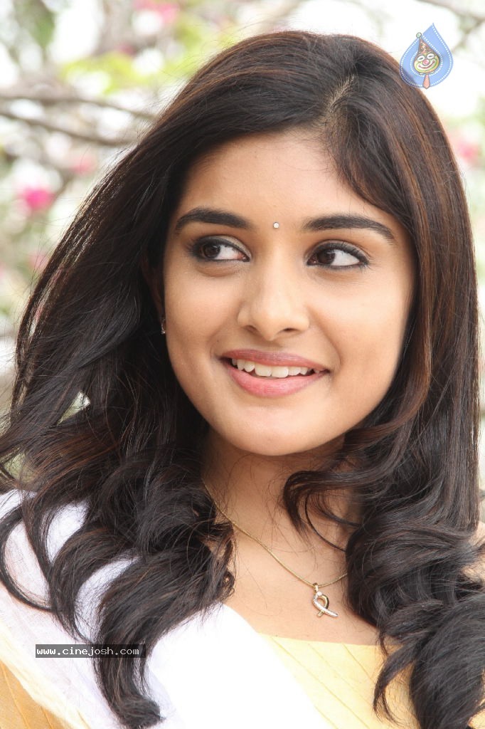 Niveda Thomas Stills - 12 / 56 photos