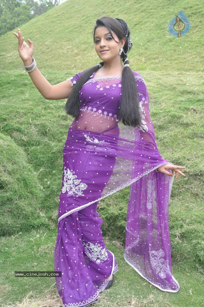 Padmini New Stills - 29 / 37 photos