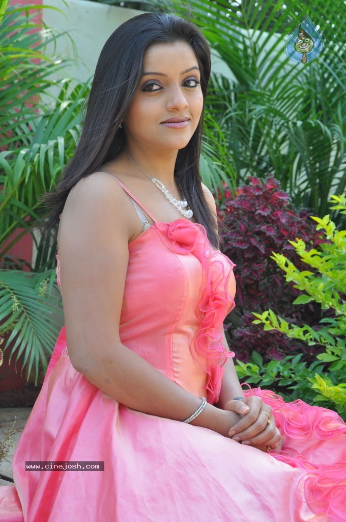 Padmini Stills - 38 / 66 photos