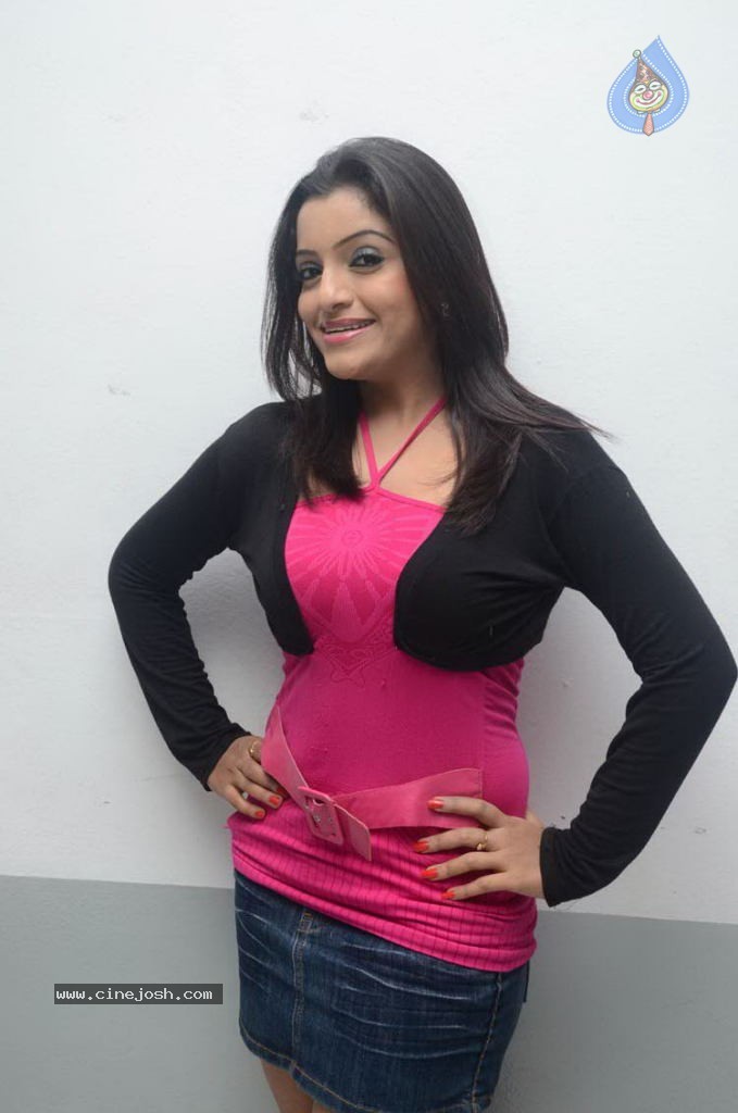 Padmini Stills - 28 / 44 photos