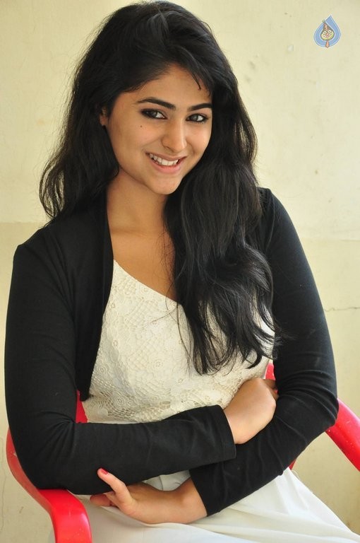 Palak Lalwani Latest Photos - 14 / 52 photos