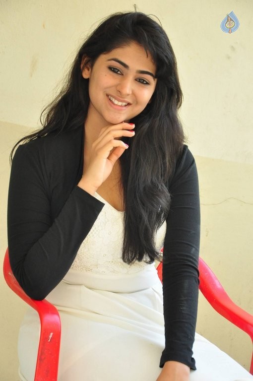 Palak Lalwani Latest Photos - 28 / 52 photos