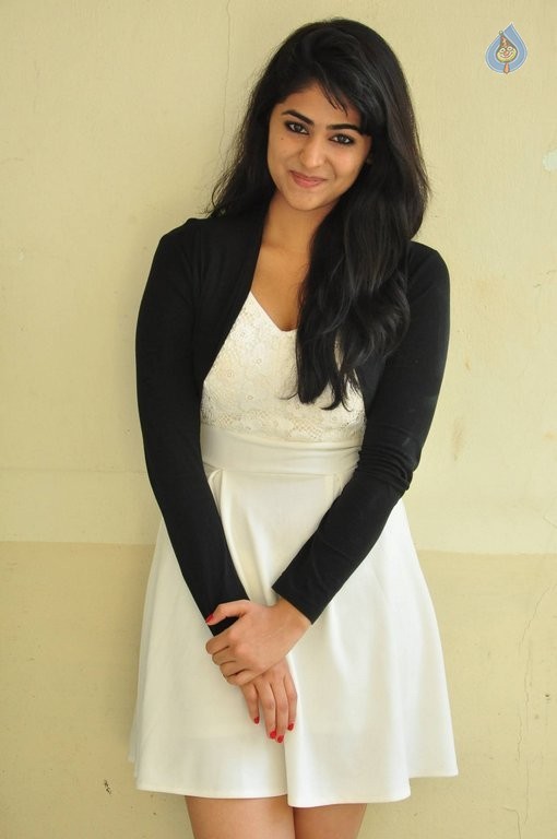 Palak Lalwani Latest Photos - 35 / 52 photos