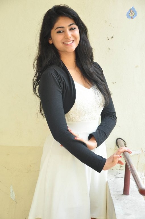 Palak Lalwani Latest Photos - 41 / 52 photos