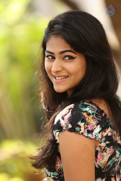 Palak Lalwani Latest Photos - 37 / 83 photos