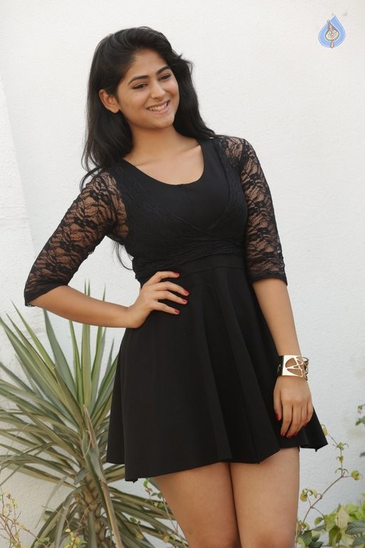 Palak Lalwani New Photos - 13 / 63 photos