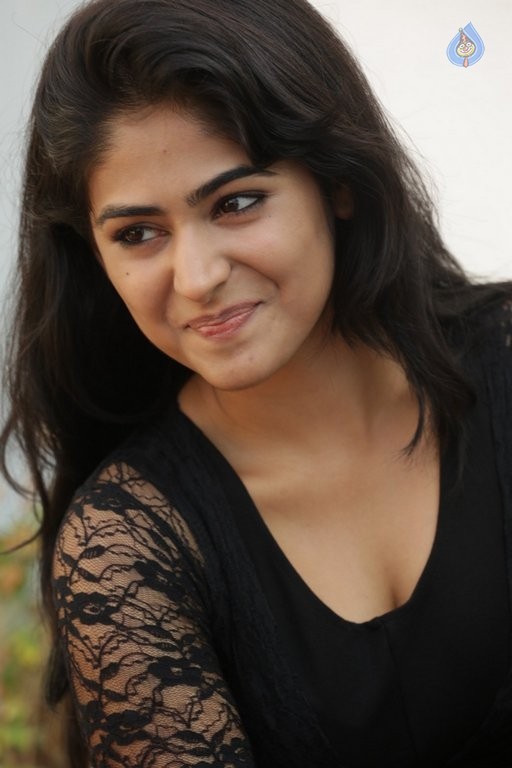 Palak Lalwani New Photos - 19 / 63 photos