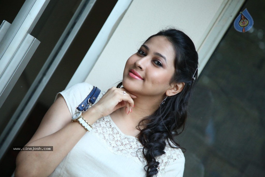Panchi Bora Latest Pics - 64 / 68 photos