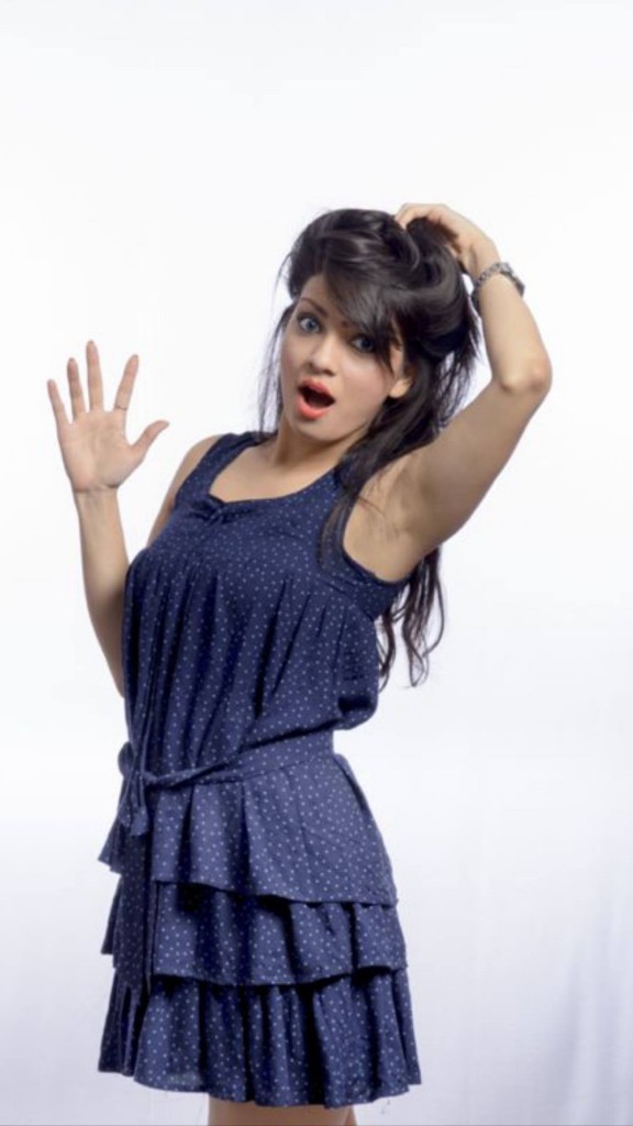 Parinidhi Portfolio Photos - 14 / 31 photos