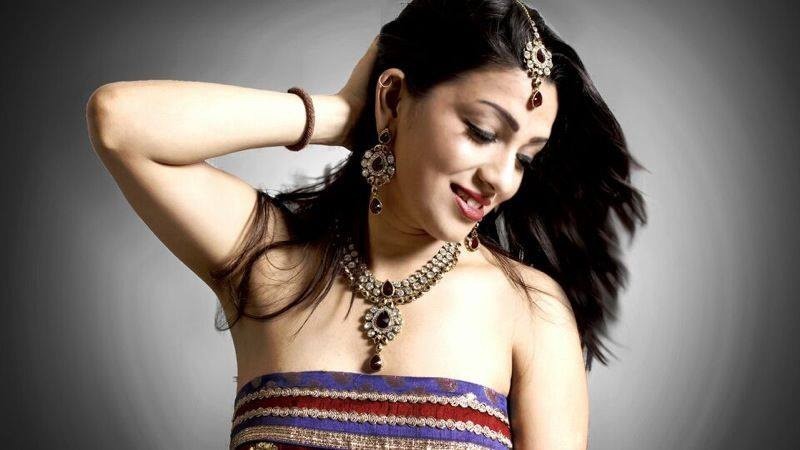 Parinidhi Portfolio Photos - 27 / 31 photos