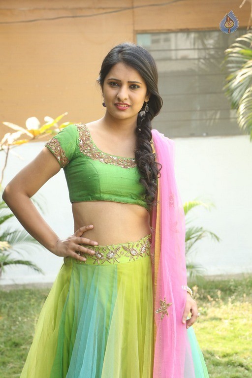 Nikitha Bisht New Photos - 62 / 72 photos