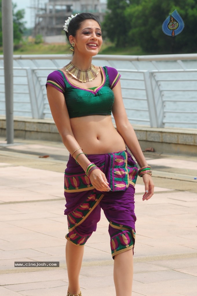 Parvathi Melton Cute Photos - 1 / 60 photos