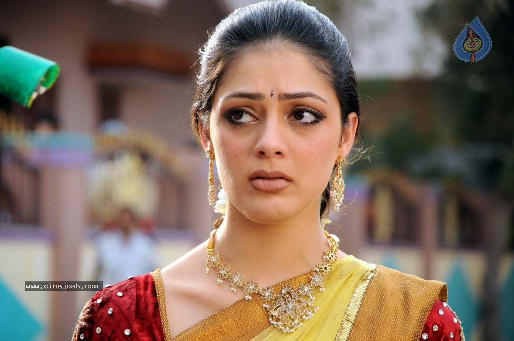 Parvathi Melton Latest Gallery - 22 / 89 photos