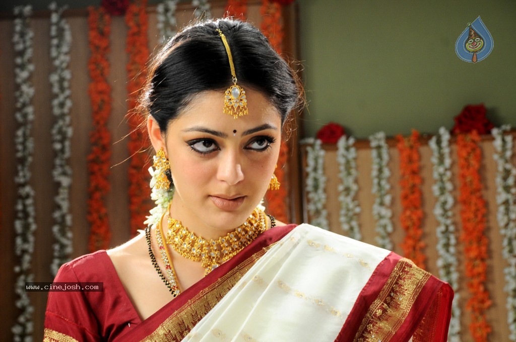 Parvathi Melton Latest Gallery - 44 / 89 photos