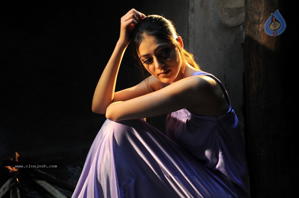 Parvathi Melton Latest Gallery - 48 / 89 photos