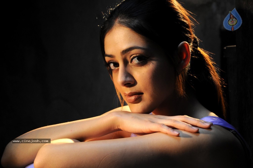 Parvathi Melton Latest Gallery - 53 / 89 photos