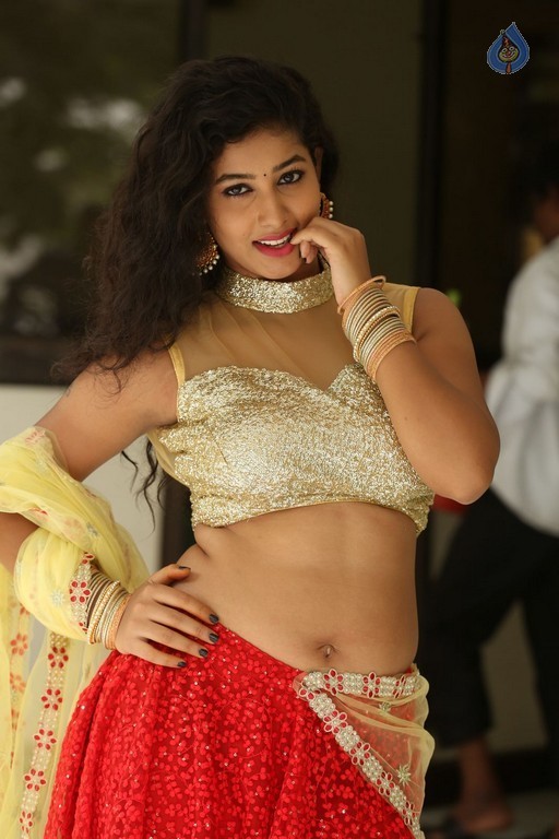 Pavani New Gallery - 5 / 54 photos