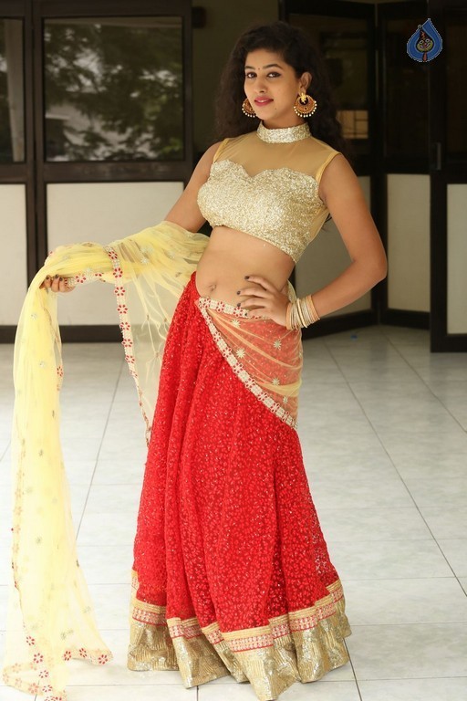 Pavani New Gallery - 13 / 54 photos