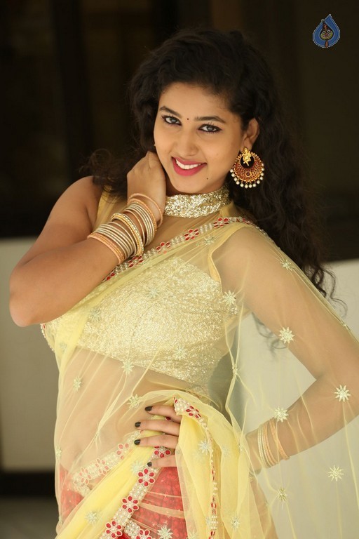 Pavani New Gallery - 32 / 54 photos