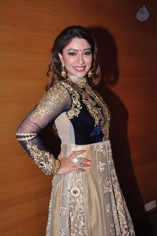 Payal Ghosh Latest Pics - 2 / 18 photos