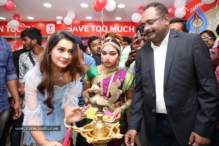 Payal Rajput  Launches Grand Touch Mobiles Store  at Dilsukhnagar - 1 / 21 photos