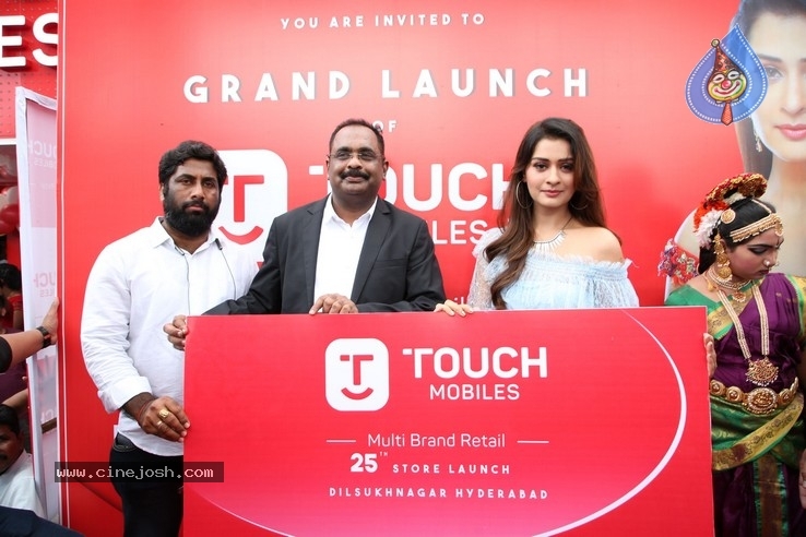 Payal Rajput  Launches Grand Touch Mobiles Store  at Dilsukhnagar - 20 / 21 photos