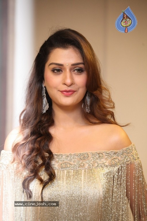 Payal Rajput Photos - 8 / 13 photos