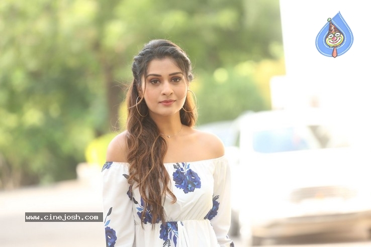 Payal Rajput Stills - 2 / 32 photos