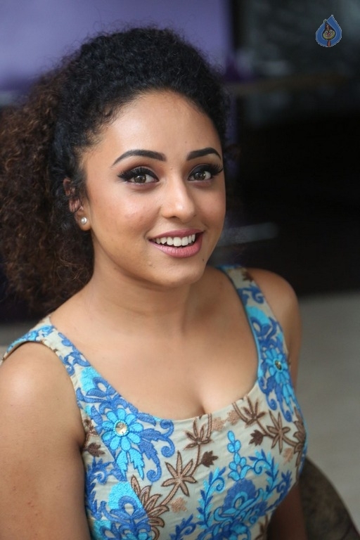 Pearle Maaney New Photos - 36 / 40 photos