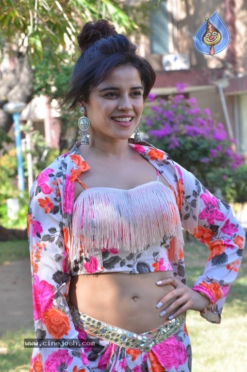 Piaa Bajpai Latest Photos - 8 / 12 photos