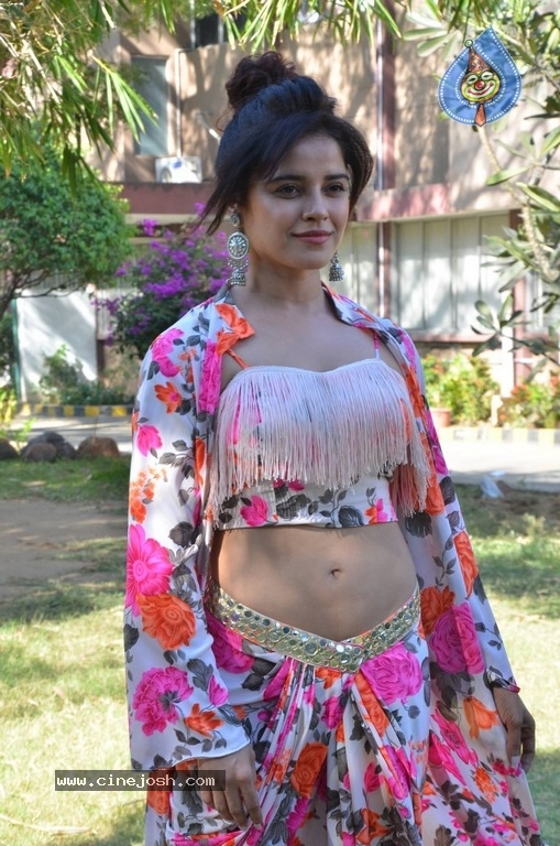 Piaa Bajpai Latest Photos - 9 / 12 photos