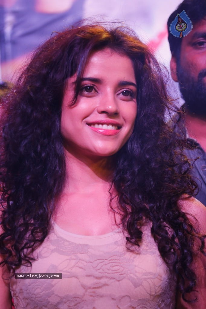 Piaa Bajpai Latest Stills - 16 / 63 photos