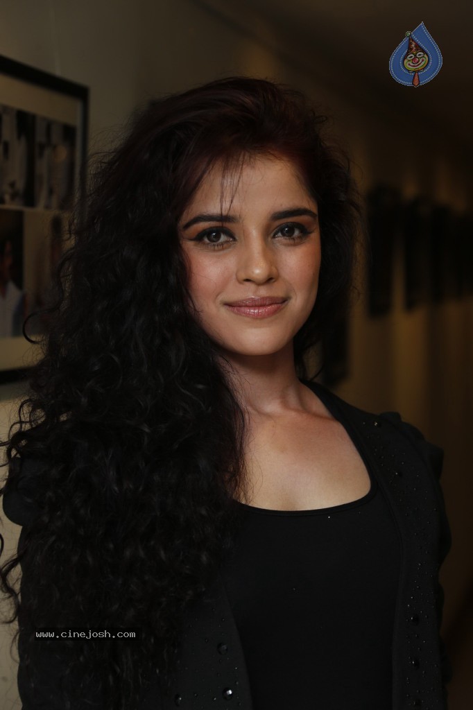 Piaa Bajpai Stills - 40 / 60 photos