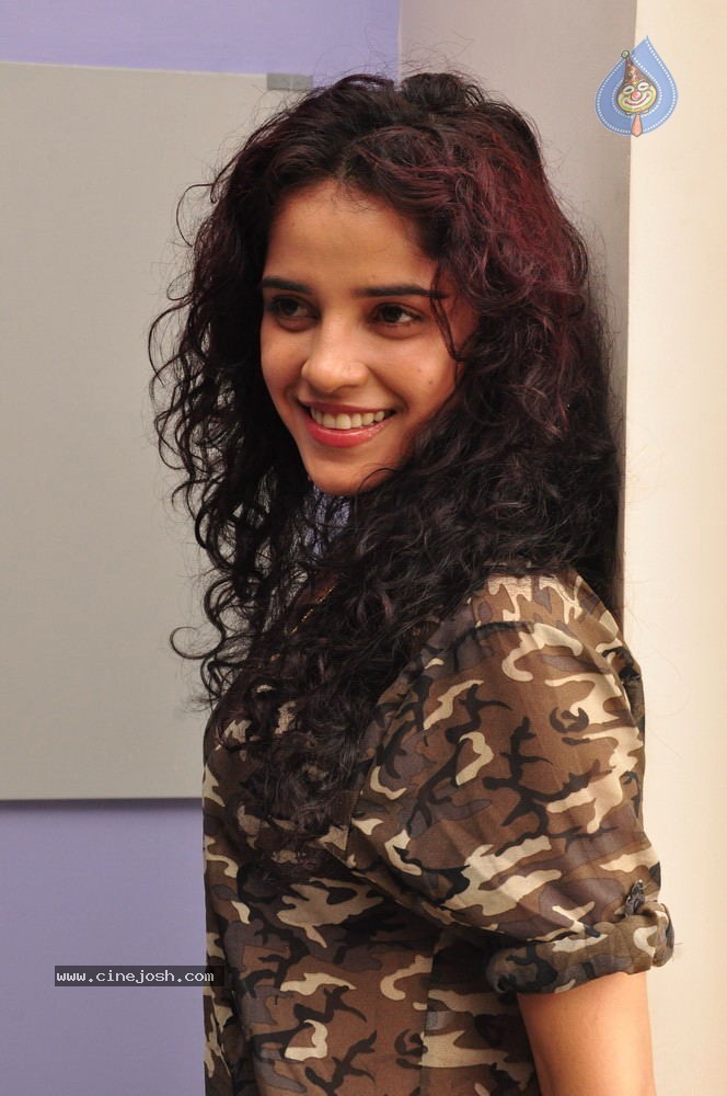 Piaa Bajpai Stills - 9 / 66 photos