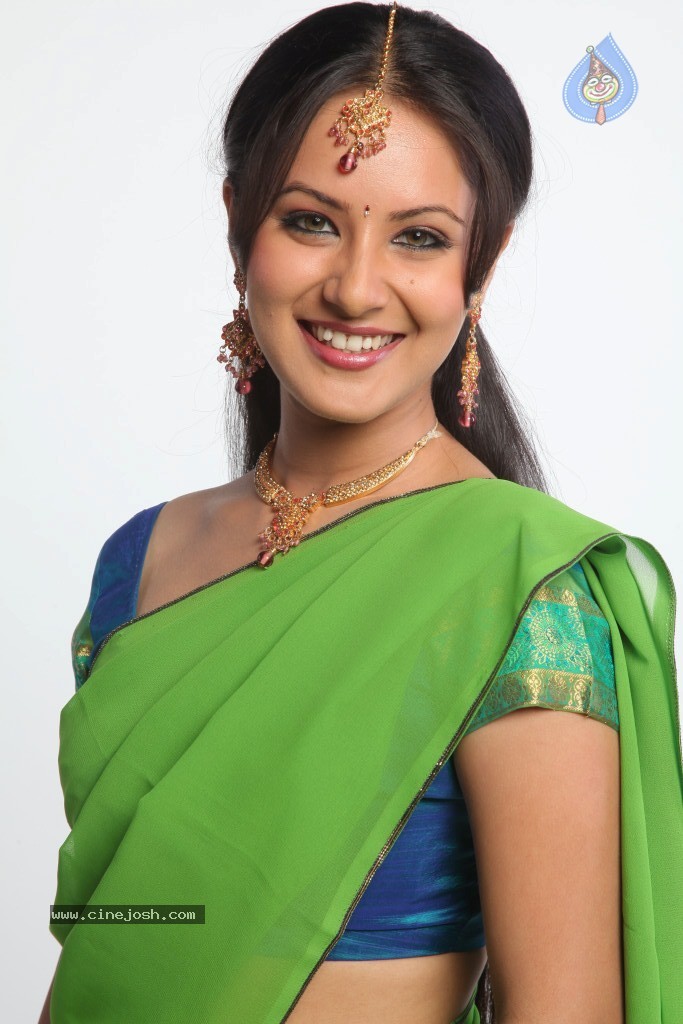 Pooja Bose Latest Stills - 2 / 56 photos