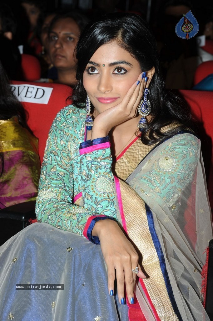 Pooja Hegde Latest Photos - 6 / 110 photos