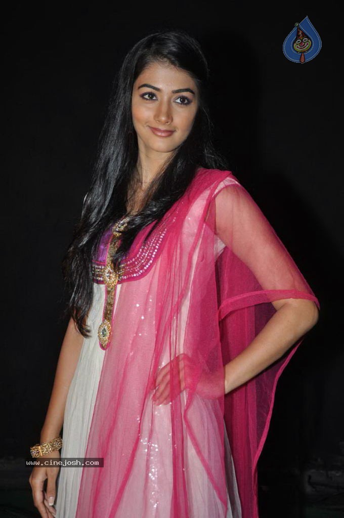 Pooja Hegde Stills - 47 / 54 photos