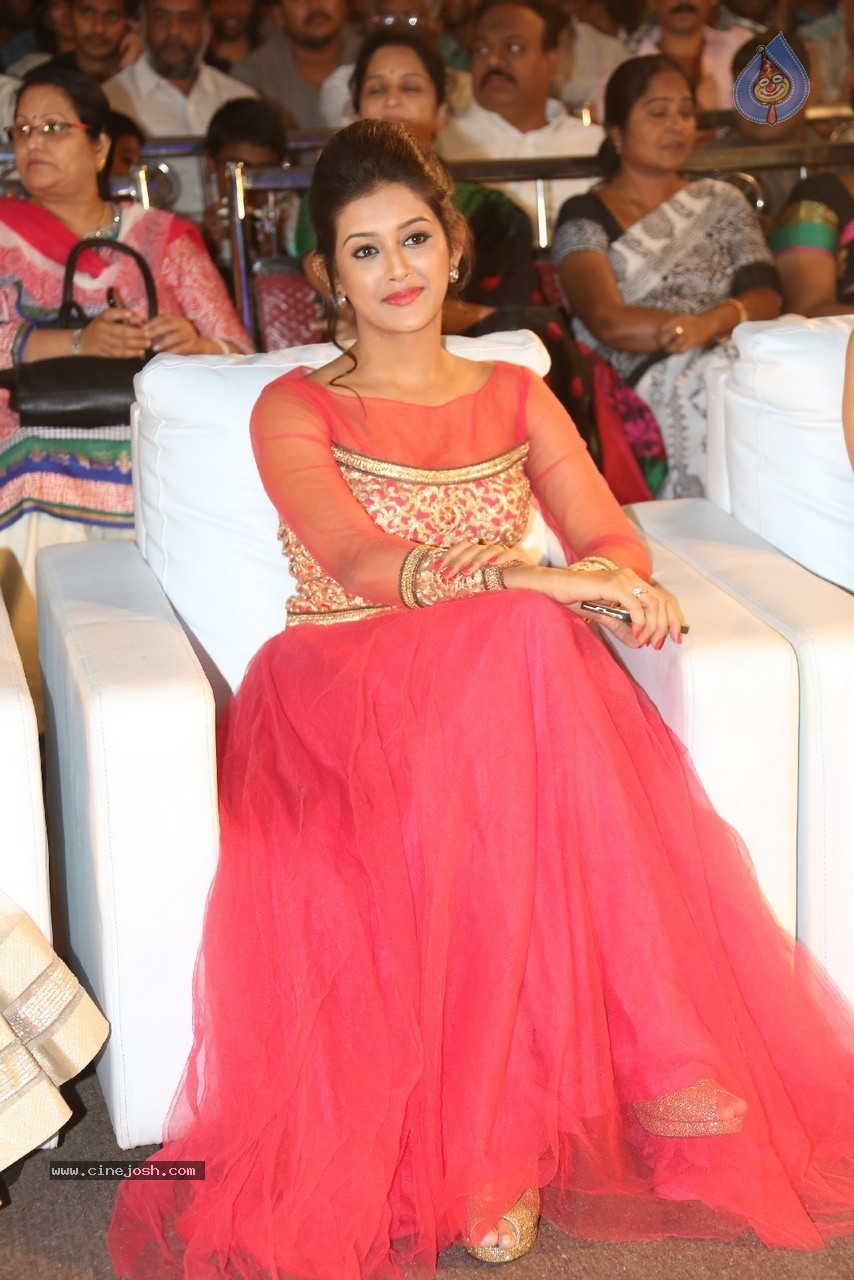 Pooja Jhaveri New Photos - 60 / 67 photos