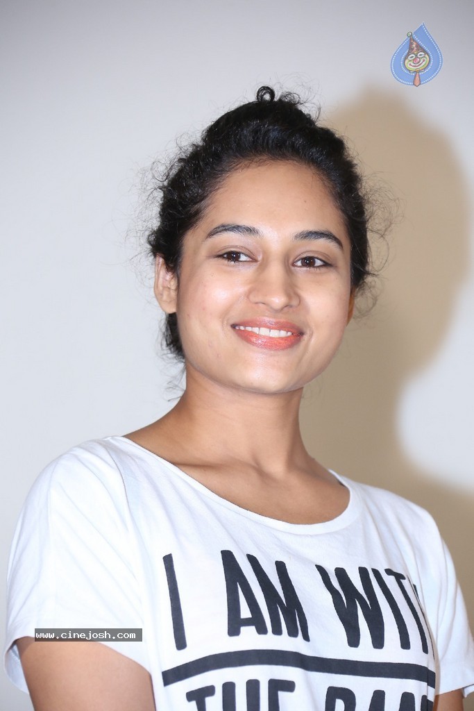 Pooja Ramachandran New Stills - 67 / 83 photos