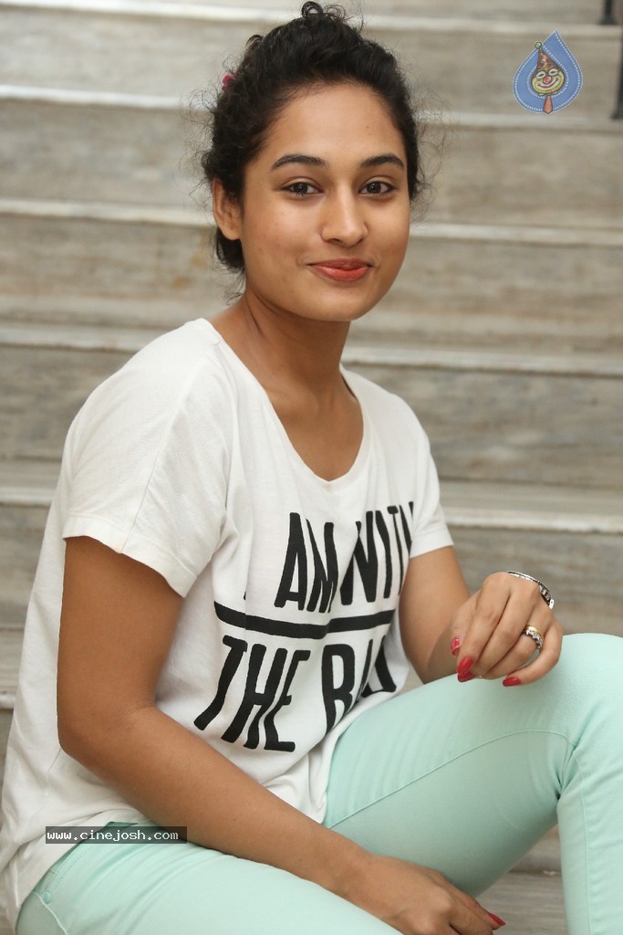 Pooja Ramachandran New Stills - 81 / 83 photos