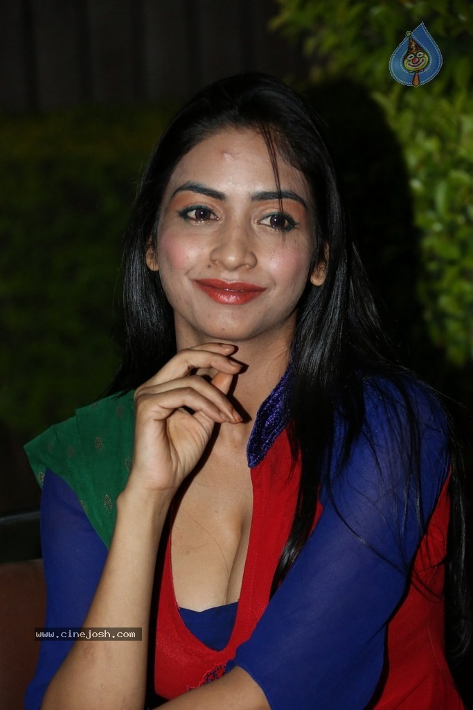 Pooja Sri New Gallery - 15 / 144 photos